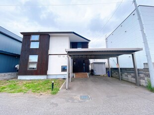 新琴似3条2丁目戸建の物件外観写真